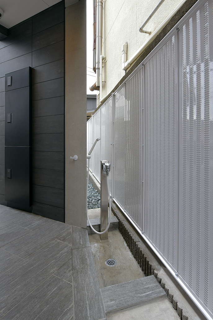 quador名古屋城駅